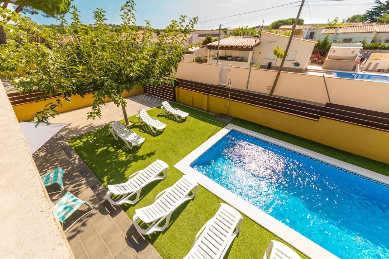 Villa Alegria L' Escala エクステリア 写真